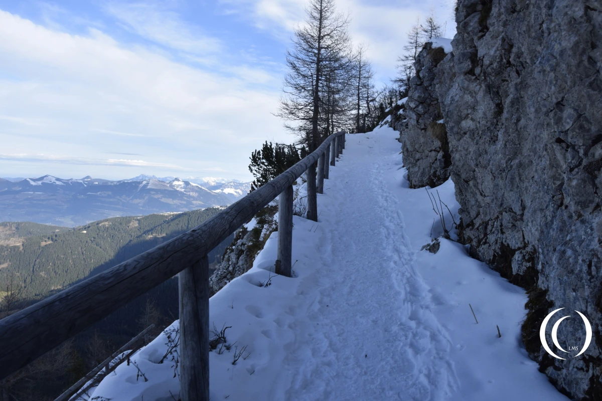 The road towards the Kehlsteinhaus
