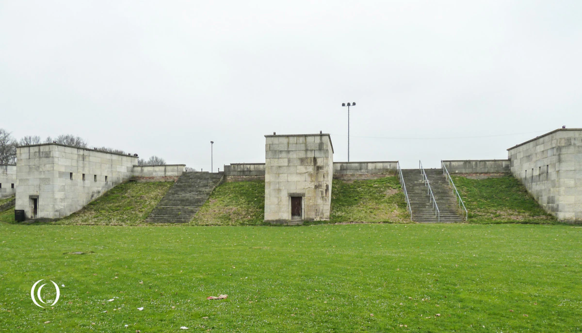 Zeppelin Field flag towers