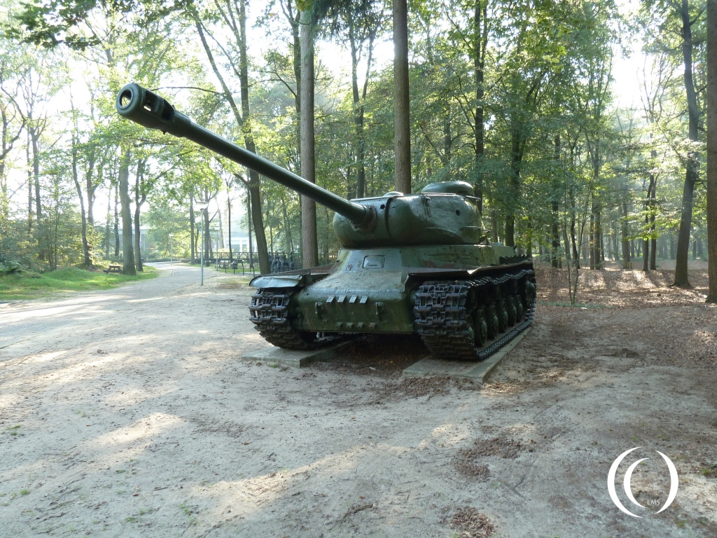IS-2 Joseph Stalin Tank mark 2 Overloon