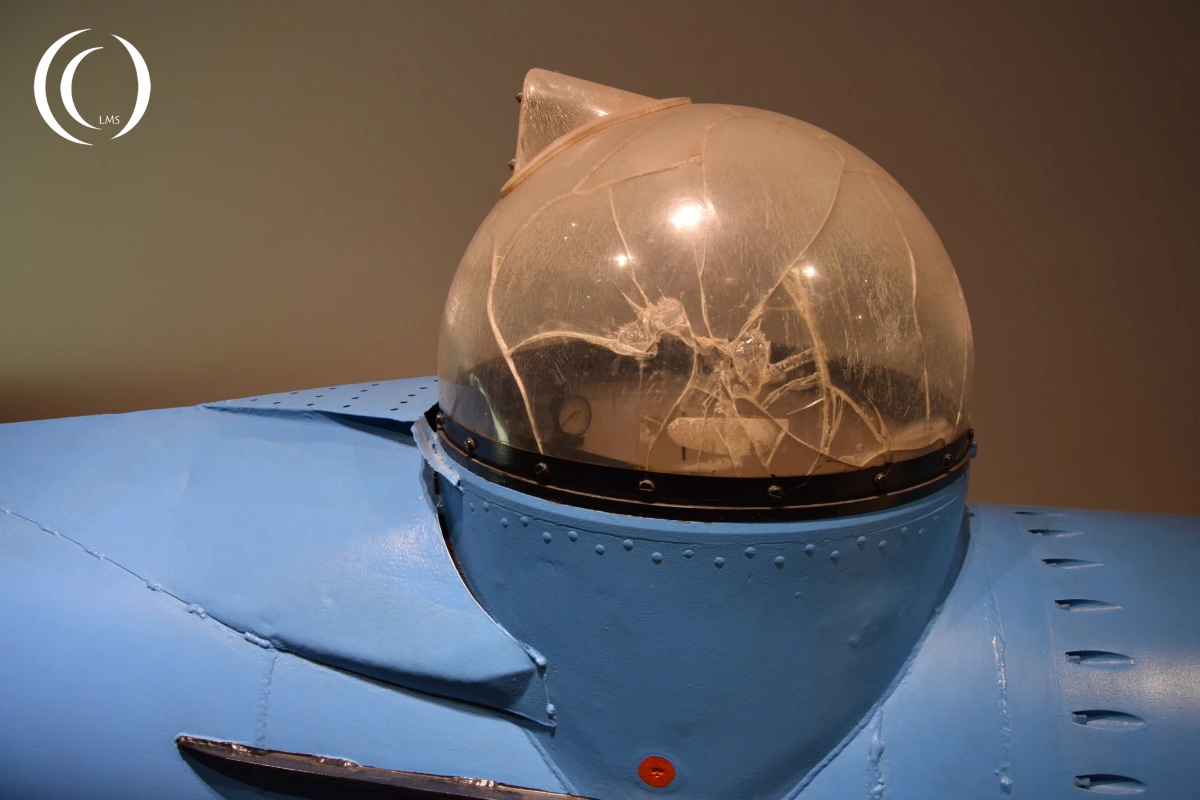 Mader U-Boat plexiglas cockpit