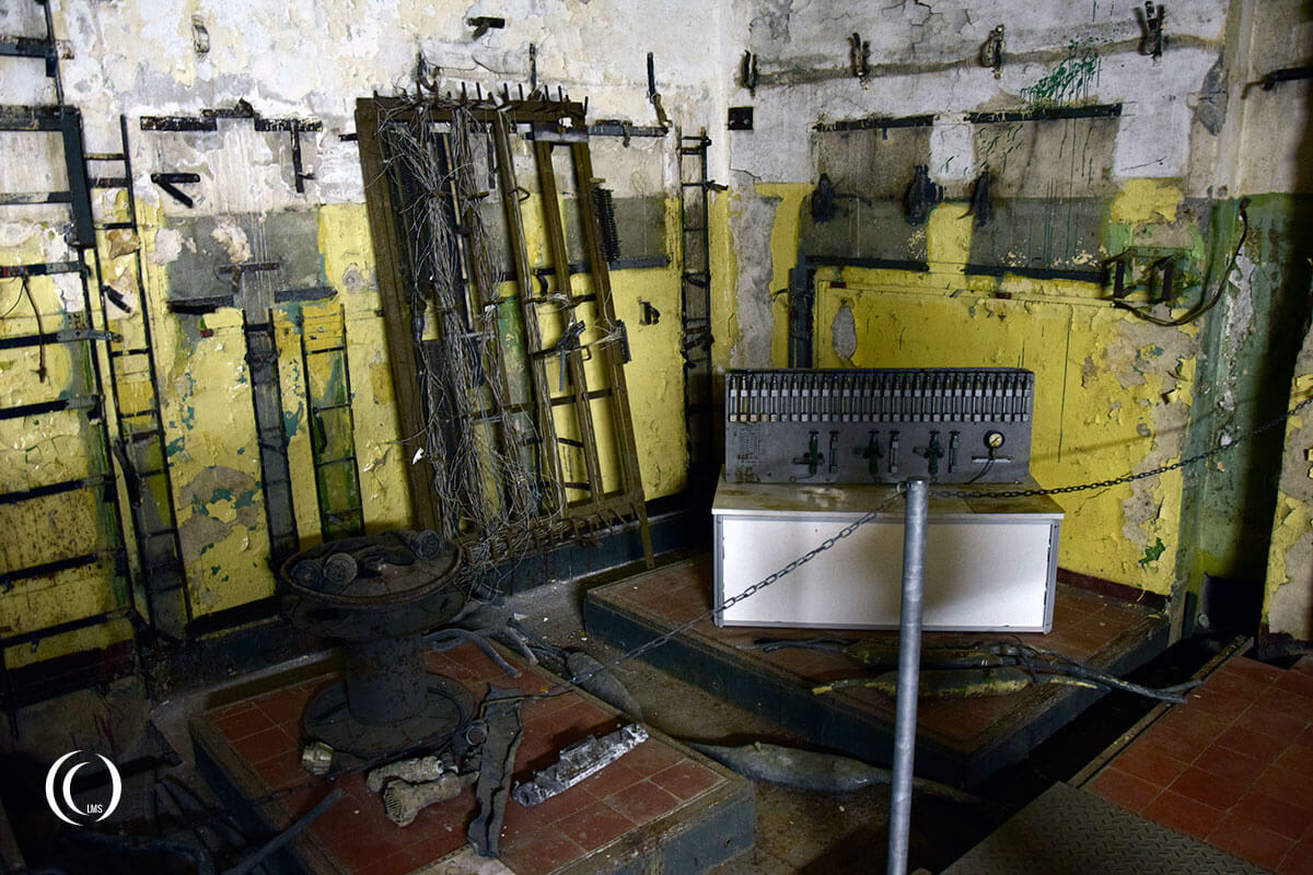 Various items on display inside the Zeppelin bunker