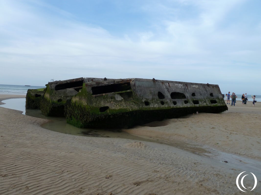 Beetle Mulberry Harbour - Arromanche