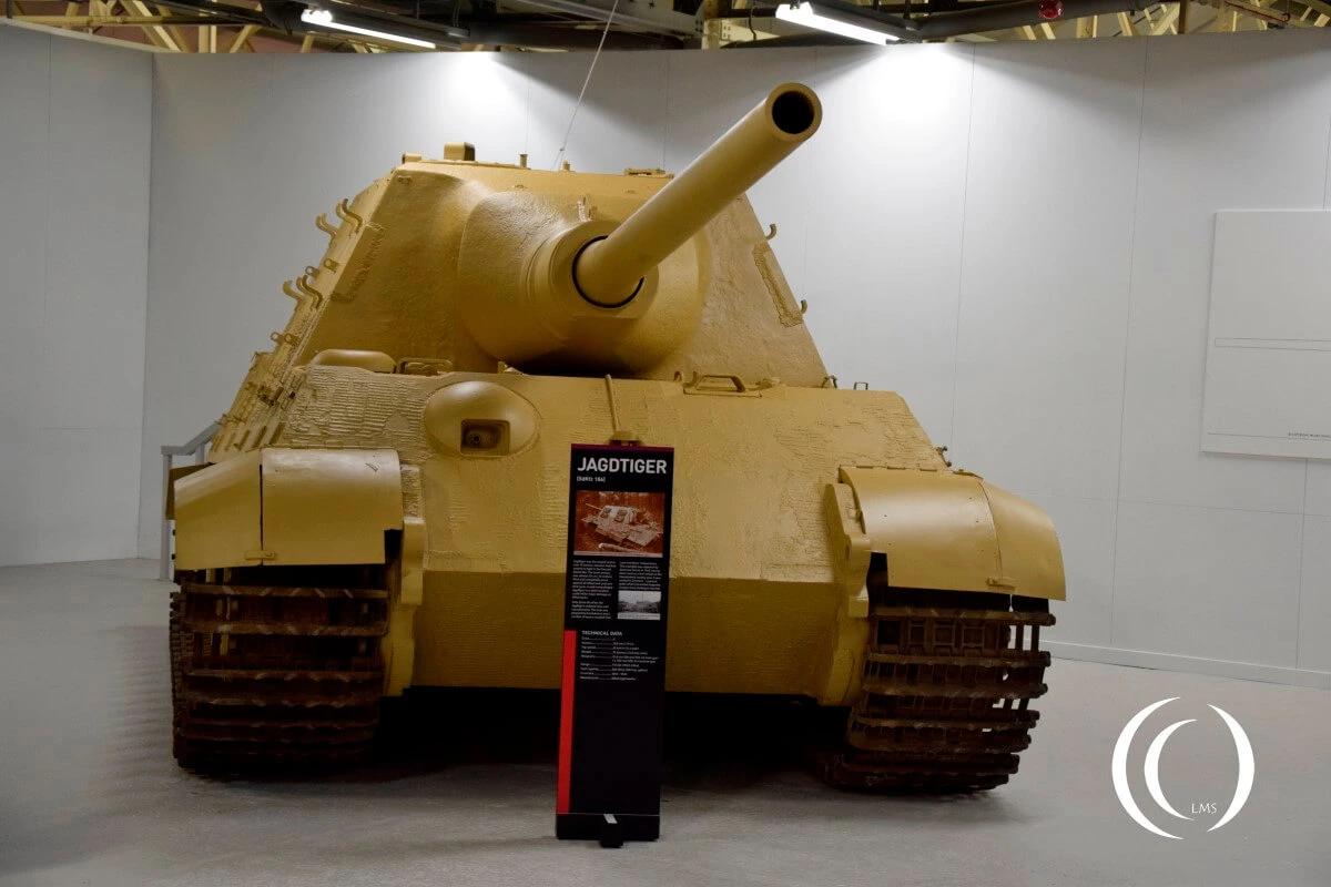 Jagdpanzer VI Jagdtiger - Sd. Kfz. 186