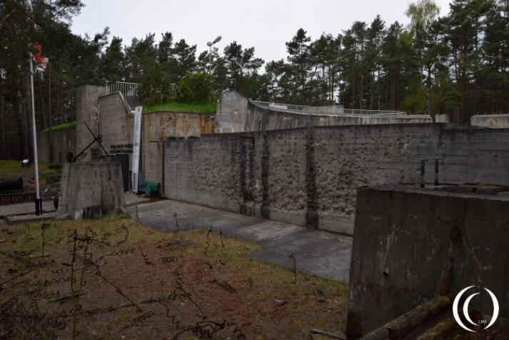 Kriegsmarine Gun Battery Schleswig Holstein - lots of Gun Damage on the outer wall Kriegsmarine Gun Battery Schleswig Holstein - lots of Gun Damage on the outer wall
