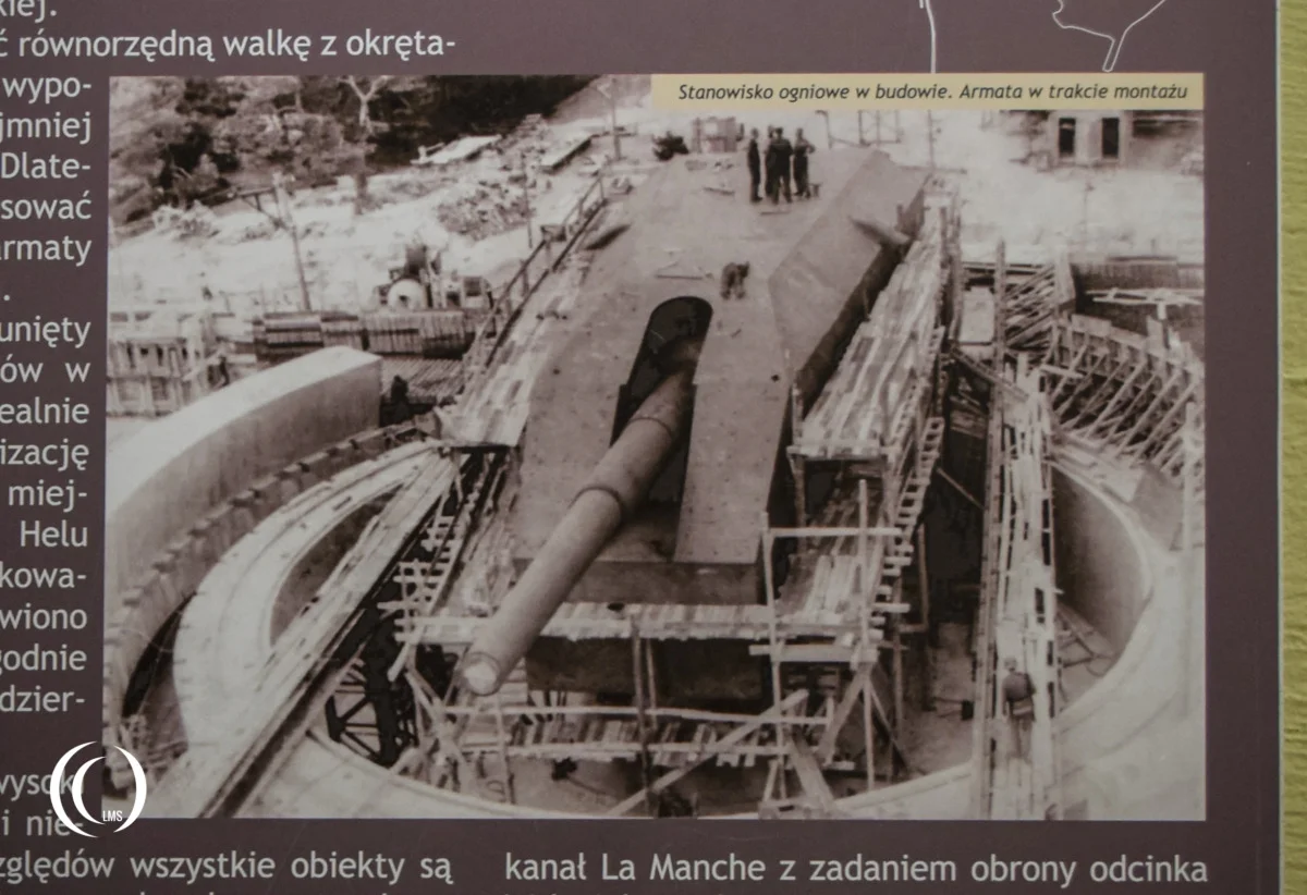 40.6 cm gun emplacement under construction