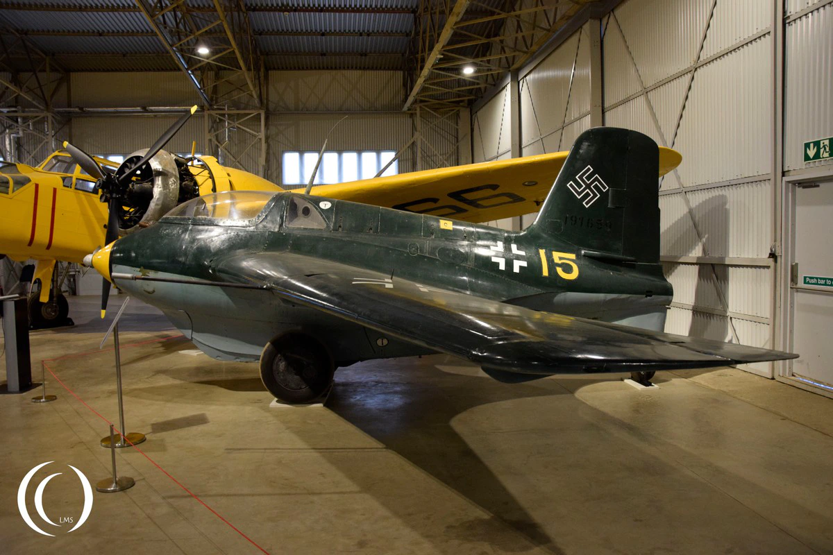 Me 163 B-1a Komet