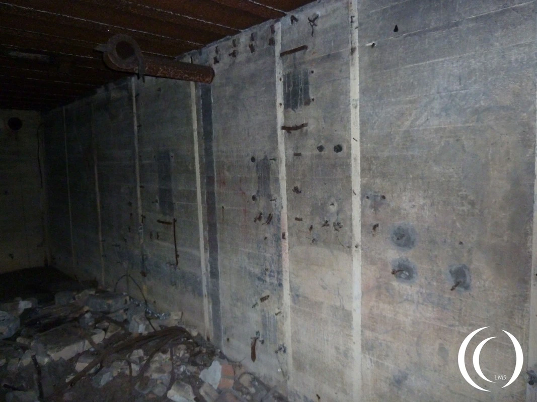 The 610 - Command and personnel bunker