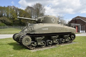 Sherman M4A1 (75) Medium Tank – Grizzly