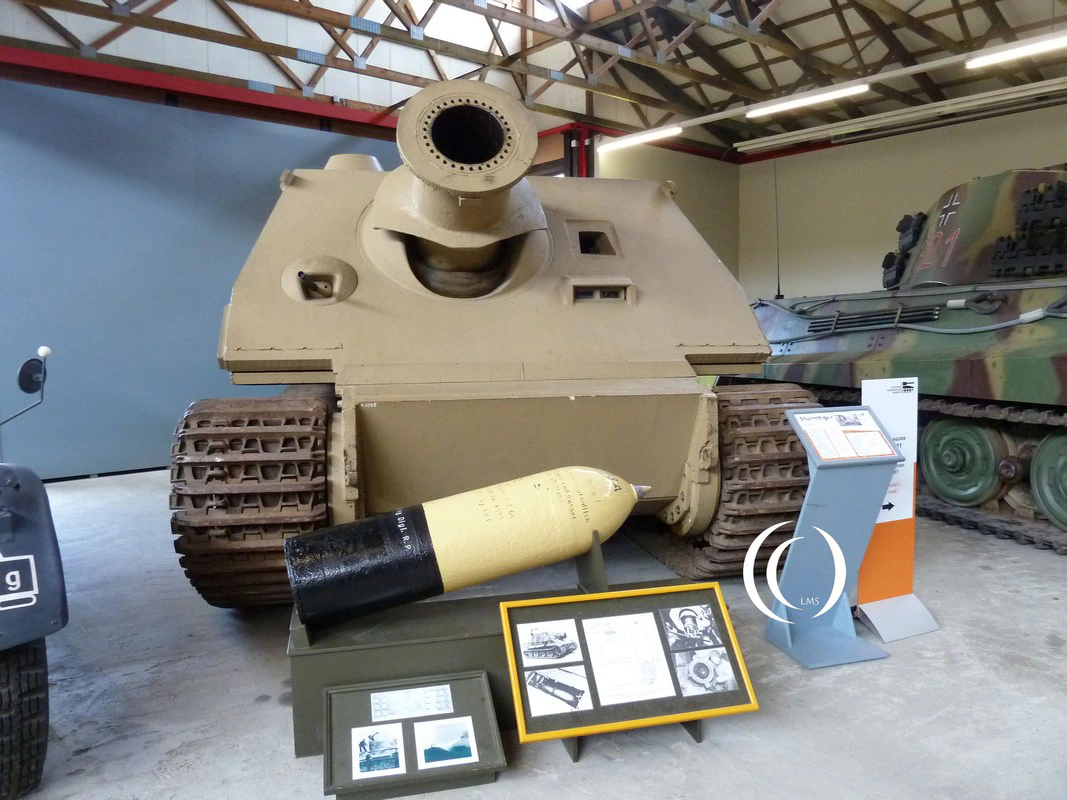Sturmtiger or Sturmmörserwagen 606/4 mit 38 cm RW 61 | LandmarkScout