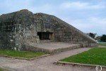 Easy Red: Casemate Ruquet, Widerstandsnest 65 - Saint-Laurent-sur-Mer, Normandy, France