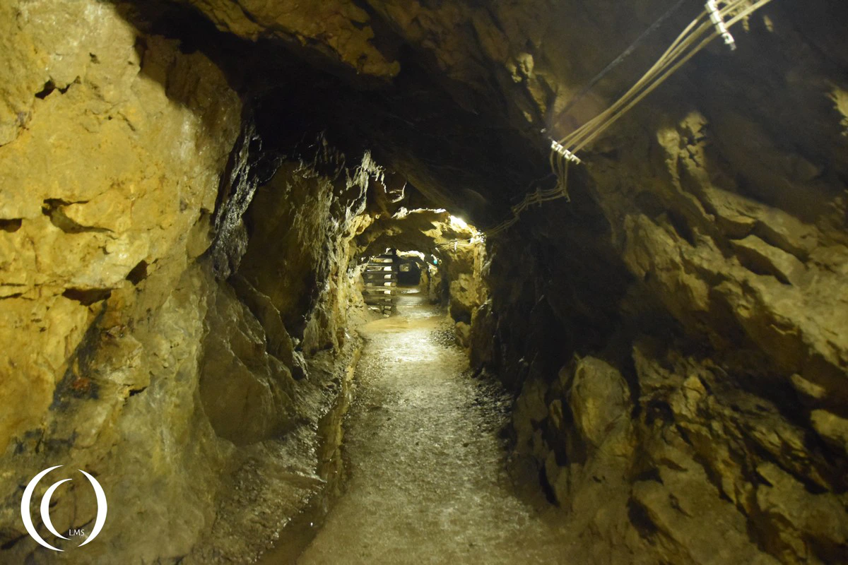 Project Riese - Large tunnel at Wlodarz, Wolfsberg