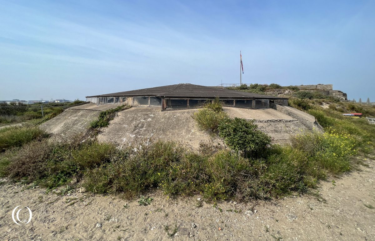 Fort IJmuiden turret remains