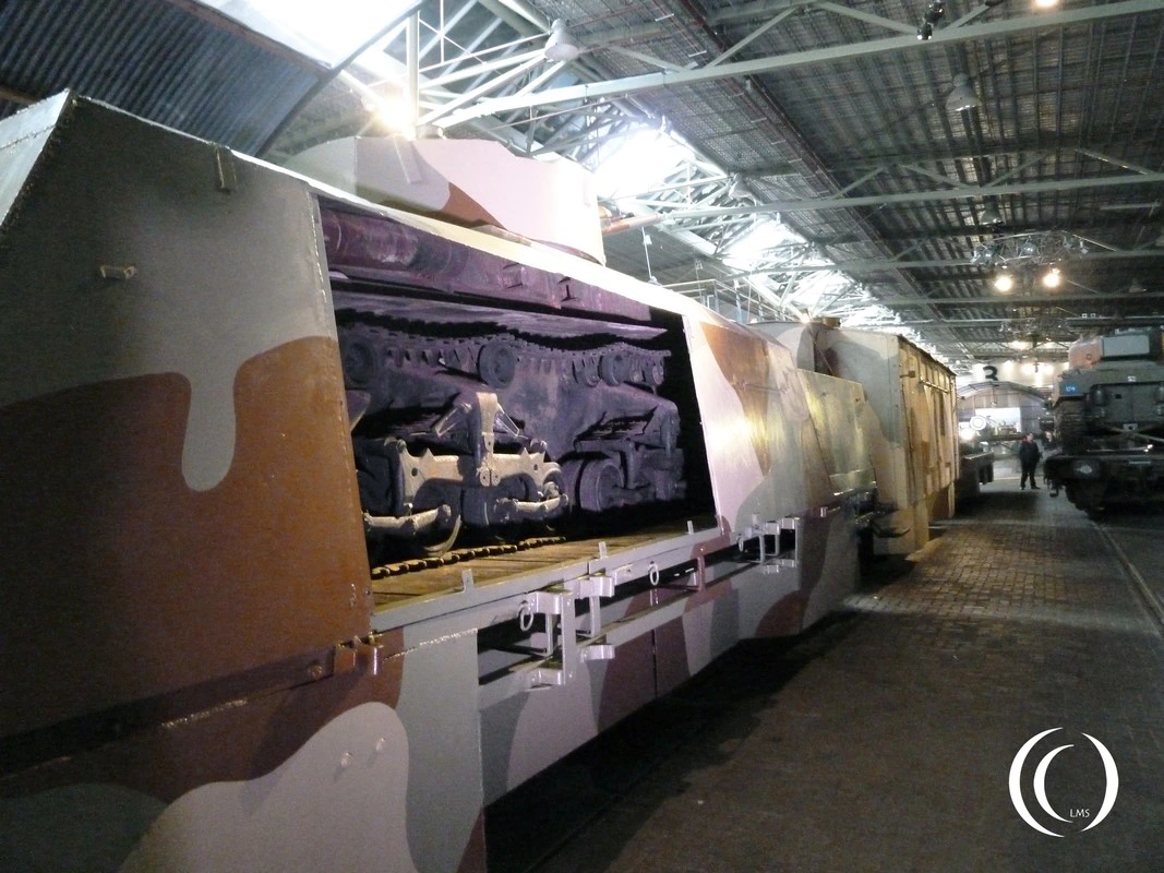 Slovak Armored Train Štefánik with a Škoda - CKD LT vz. 35 - photo 2013