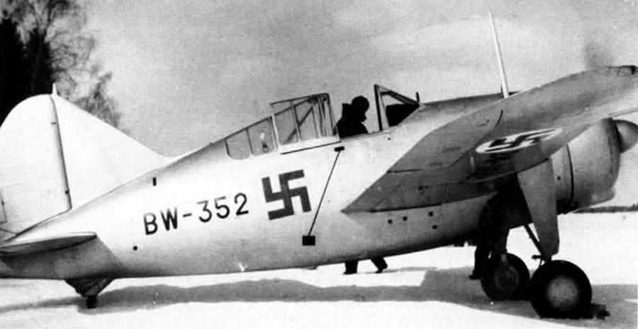 Brewster Buffalo MkI-FAF BW352 Finland - courtsey asisbiz