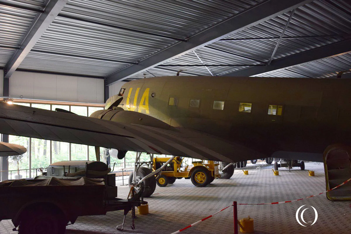 Douglas C-53 Skytrooper – United States Paratrooper Transport Aircraft - photo 2014