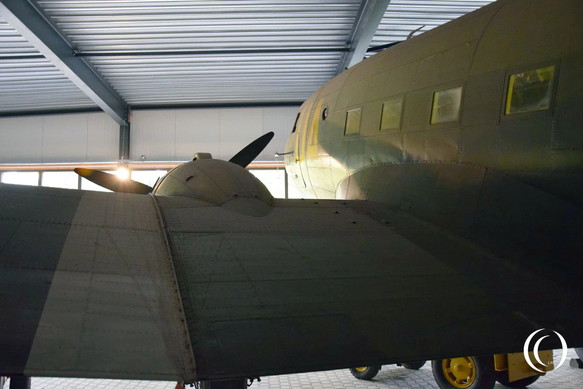 Douglas C-53 Skytrooper – United States Paratrooper Transport Aircraft - photo 2014