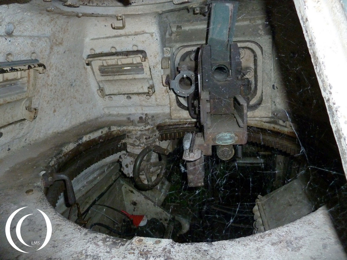 The Turret with the 37 mm gun - Hotchkiss H39 Tank - photo 2014