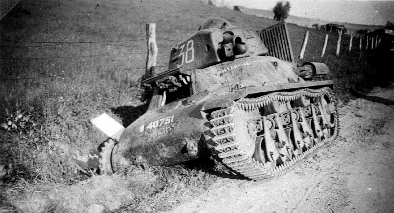 Hotchkiss in France 1940 - courtesy Wikipedia (RaBoe)