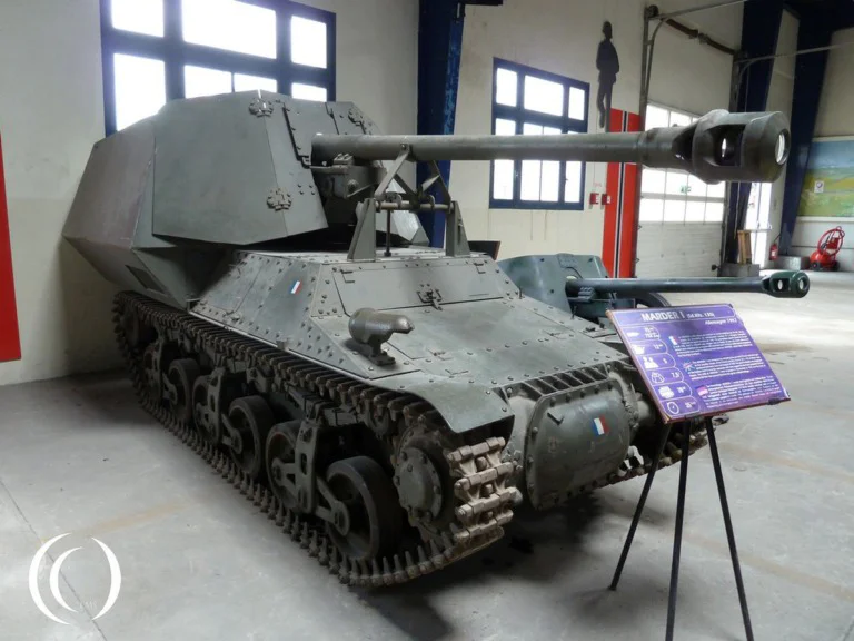 Marder I - 7,5 cm PaK 40 auf Geschützwagen Lorraine Schleppe, (f) - Tank Destroyer