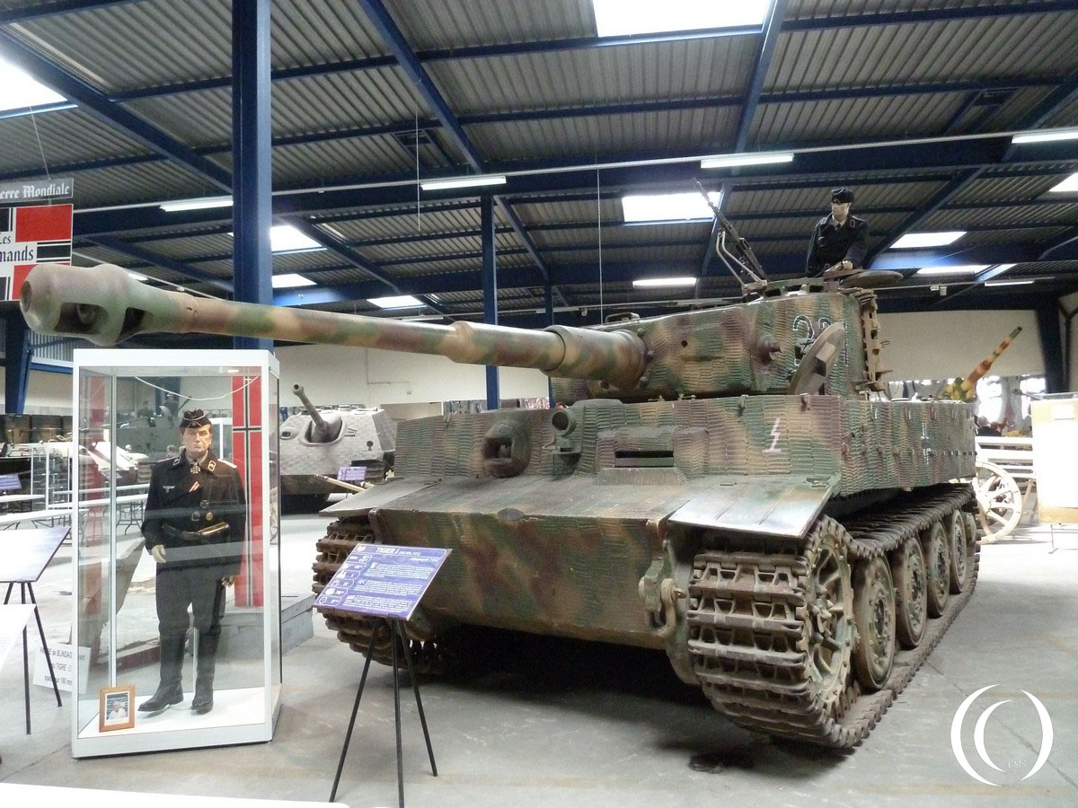 WW2 German Panzer VI Tiger Tanks LandmarkScout
