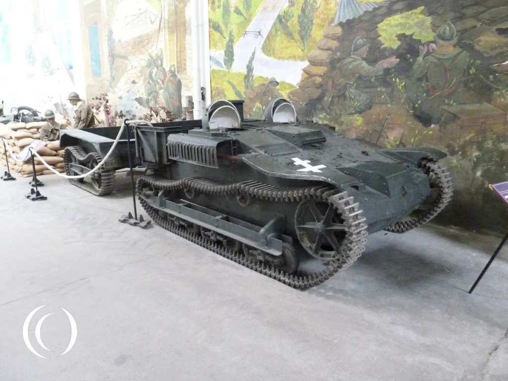 Renault UE 2 Chenillete with Renault UK Trailer – French armored vehicle