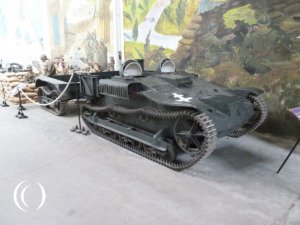 Renault UE 2 Chenillete with Renault UK Trailer – French armored vehicle