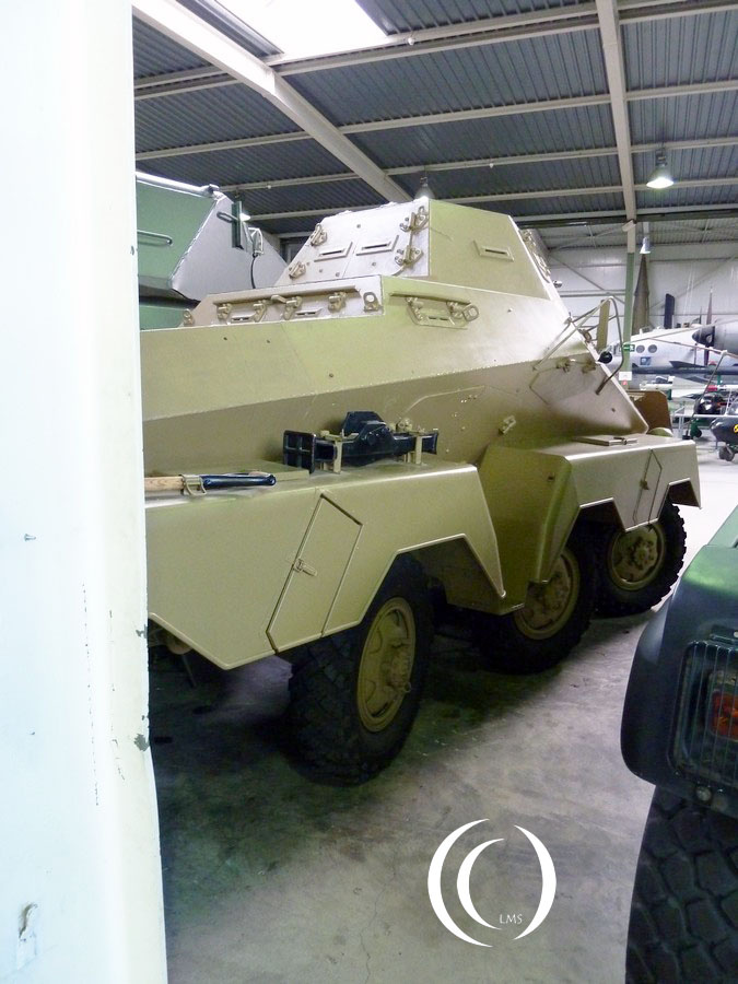 Schwerer Panzerspähwagen Sd Kfz. 231 - photo 2011