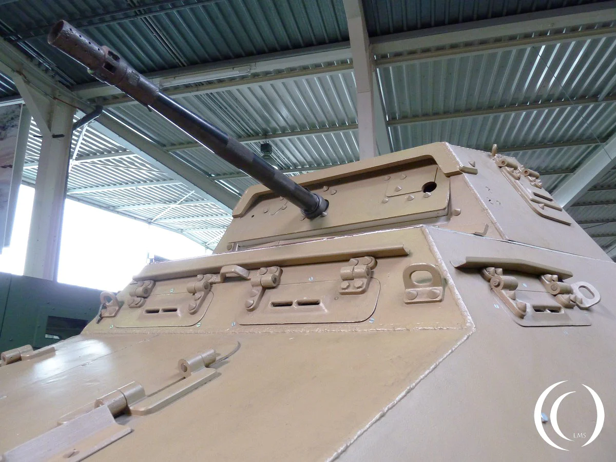 2 cm KwK 38 Schwerer Panzerspähwagen Sd.Kfz. 231 - photo 2011