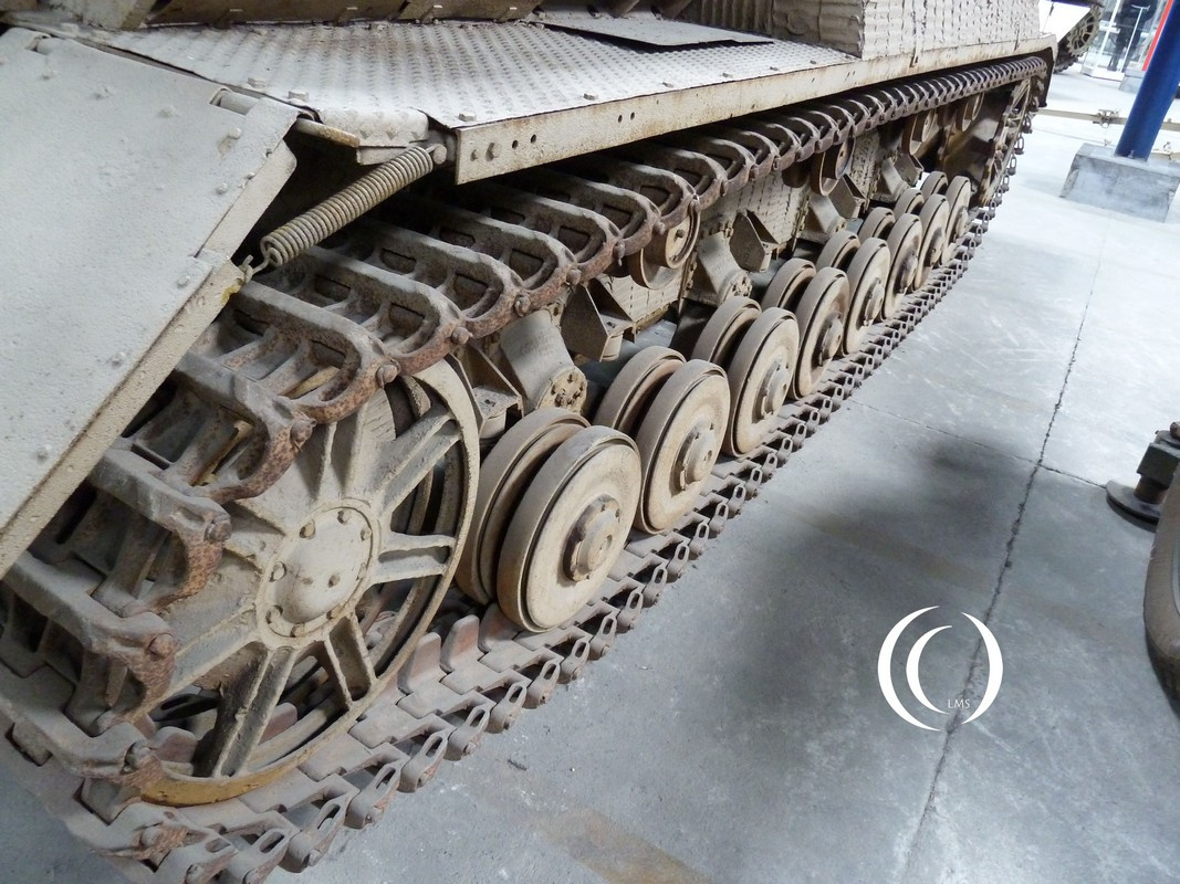 Sturmpanzer IV - Brummbar - Assault Tank - photo 2014
