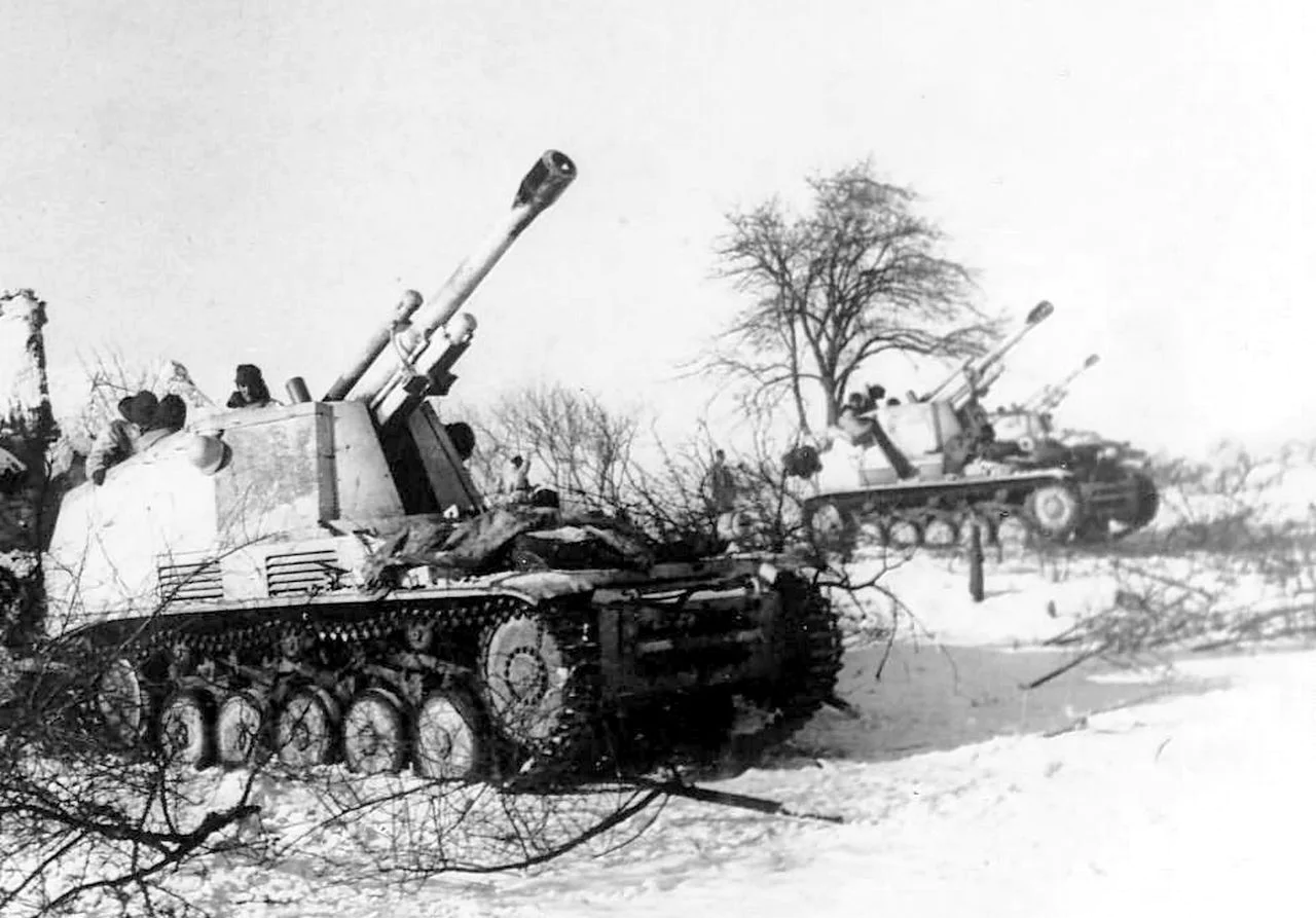 Wespe Artillery Battery - courtesy panzerserra