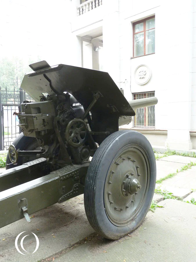 Berliner en | Horák, J./Korán, F. u. a.: Soviet ML-20 Howitzer