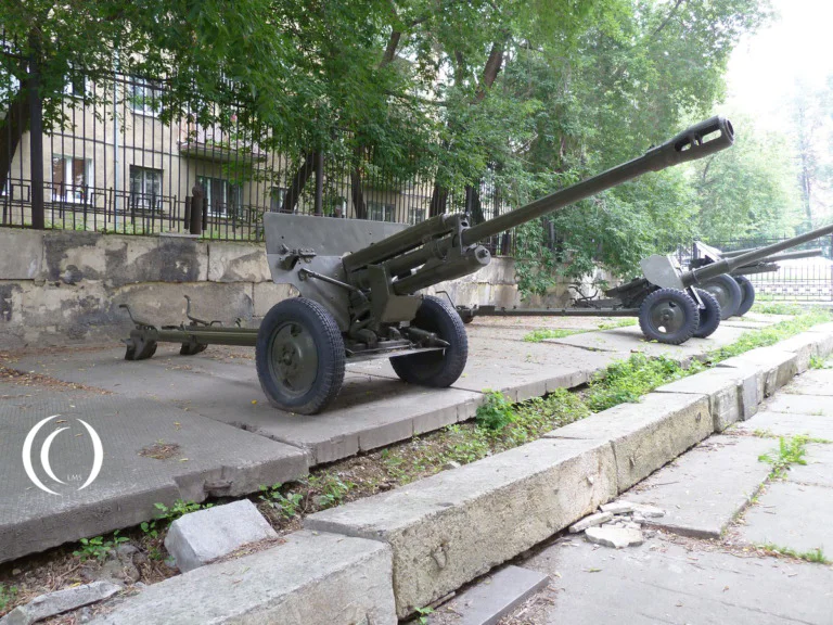 76 mm Divisional Gun M1942 (Zis3) - photo 2013