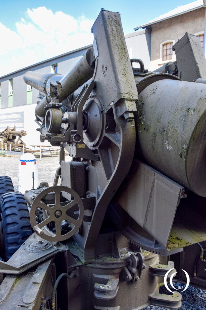 US 8 inch M1 Howitzer