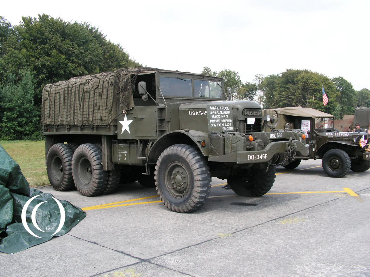 Mack NO-2 , 7.5-Ton 6x6 Truck - photo 2011