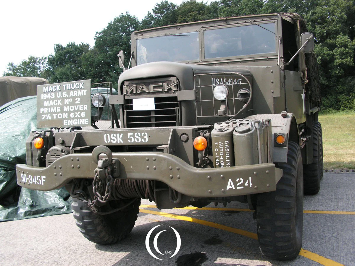Mack NO-2 , 7.5 Ton 6x6 Truck - photo 2011v