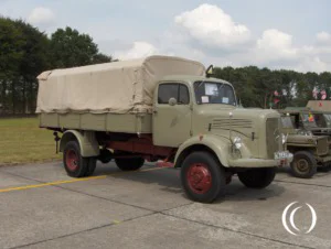 Mercedes-Benz L3000 – German 3 Ton Truck