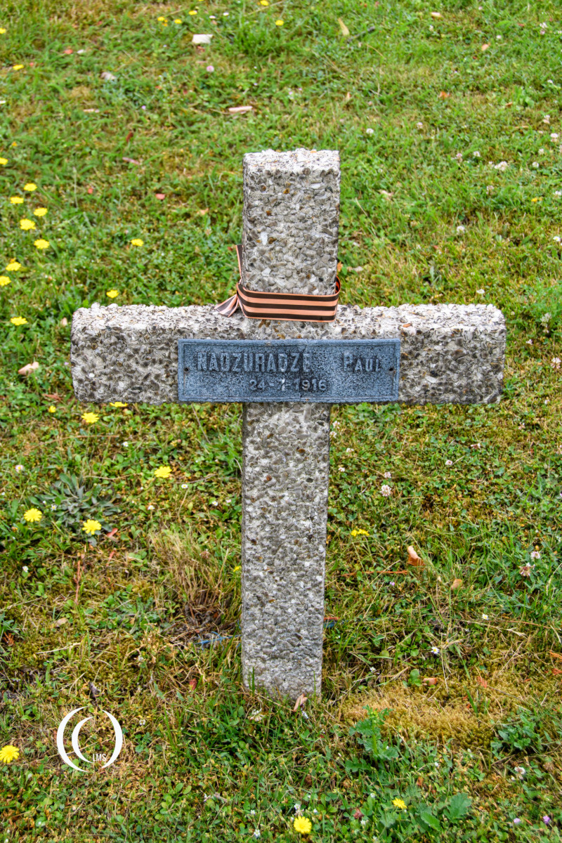 Grave Paul Nadzuradze 1916 Robermont Belgium