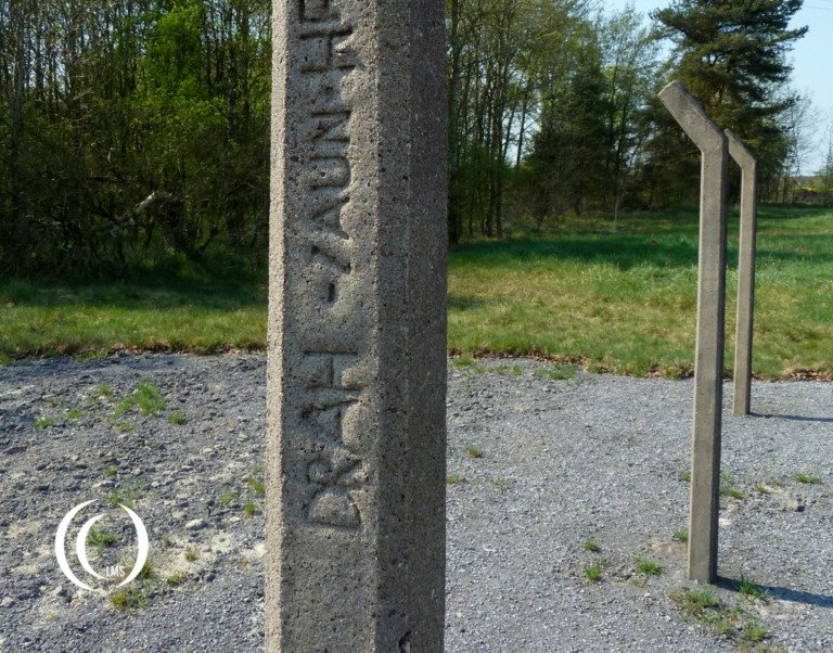 Fence post KZ Farge