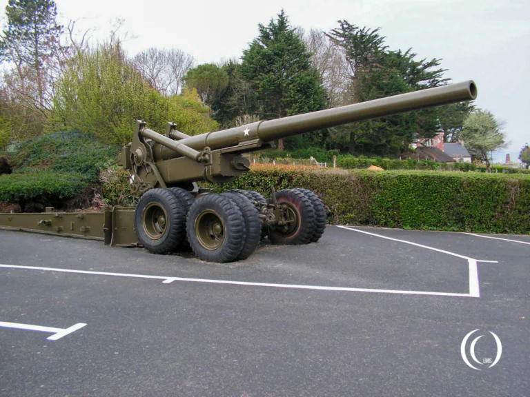 M1 A1 155mm Long Tom