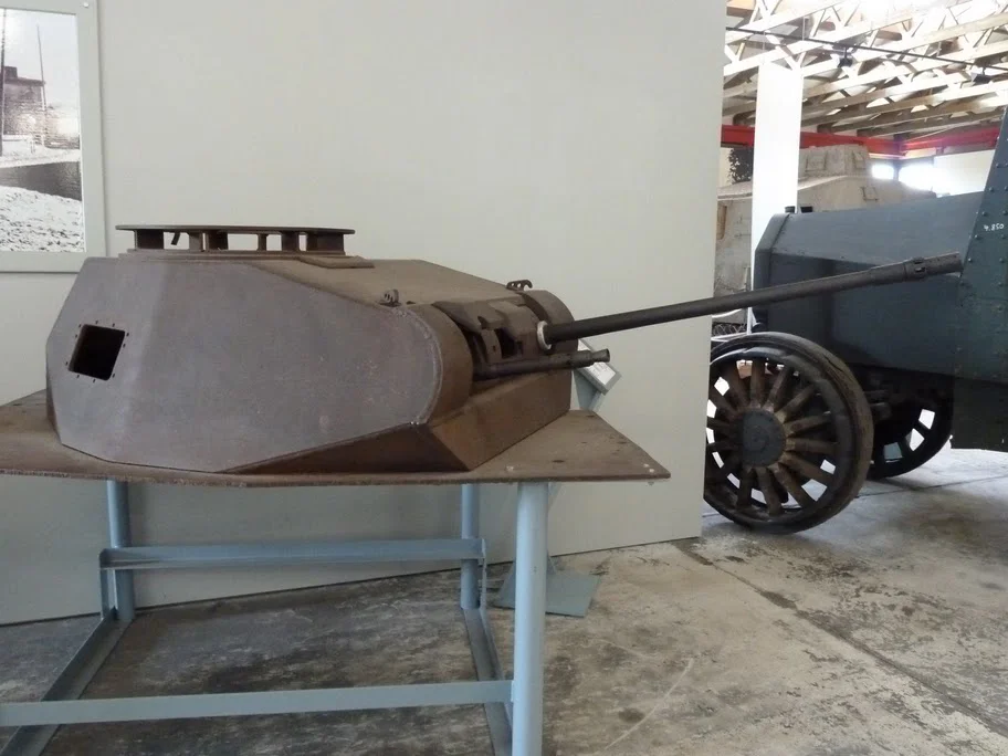 Panzerkampfwagen II ausf A Turret - Sd Kfz 121 in Munster Germany