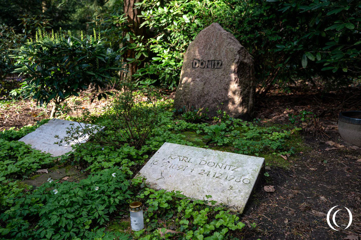 The Grave of Grossadmiral Karl Dönitz, The Löwe - the Lion. Waldfriedhof Aumühle, Germany