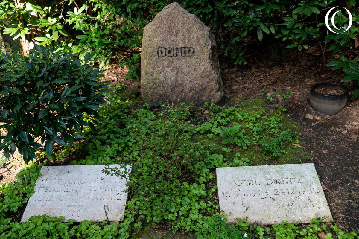 The family grave of Grand Admiral Karl Dönitz