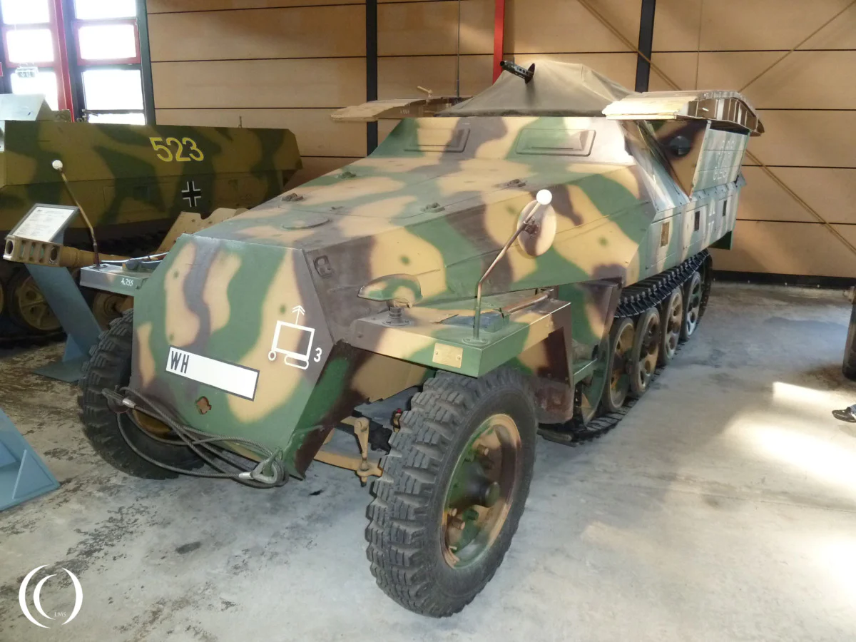 Sd.Kfz. 251/7 Pionierpanzerwagen – German Medium Armored Assault