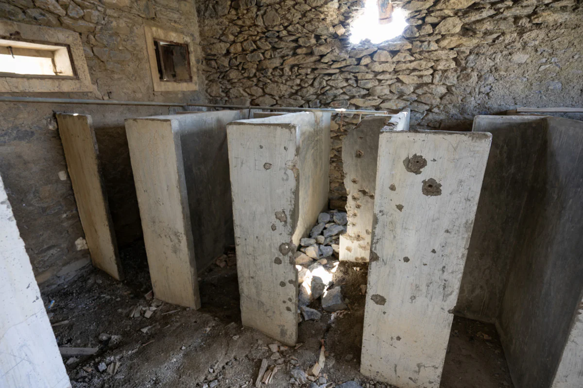 Caserne de Restefond showers