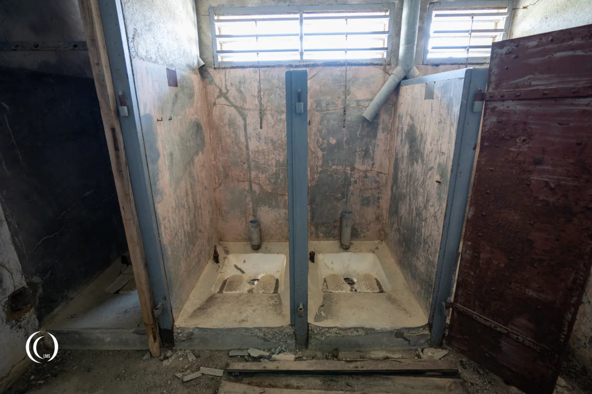 Caserne de Restefond toilets