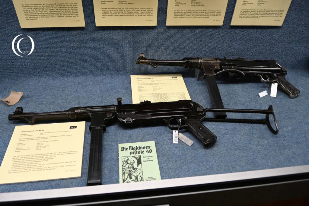 Machinenpistole 40, MP 40 – Schmeisser – German Submachine Gun