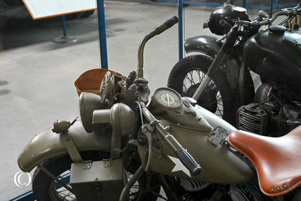 Harley-Davidson 42WLA motorcycle tank