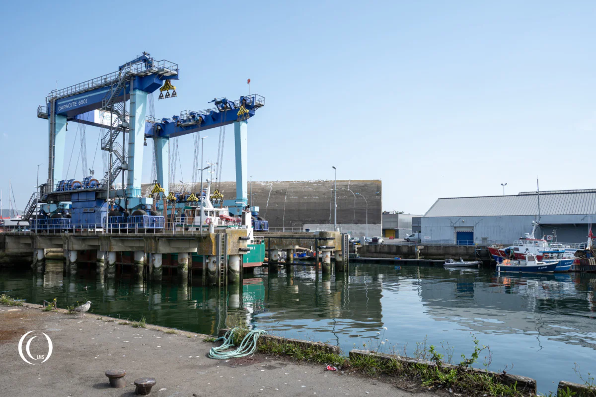 The East Dom bunker T5 on the other side of the slipway at the Fishermans wharf of Lorient