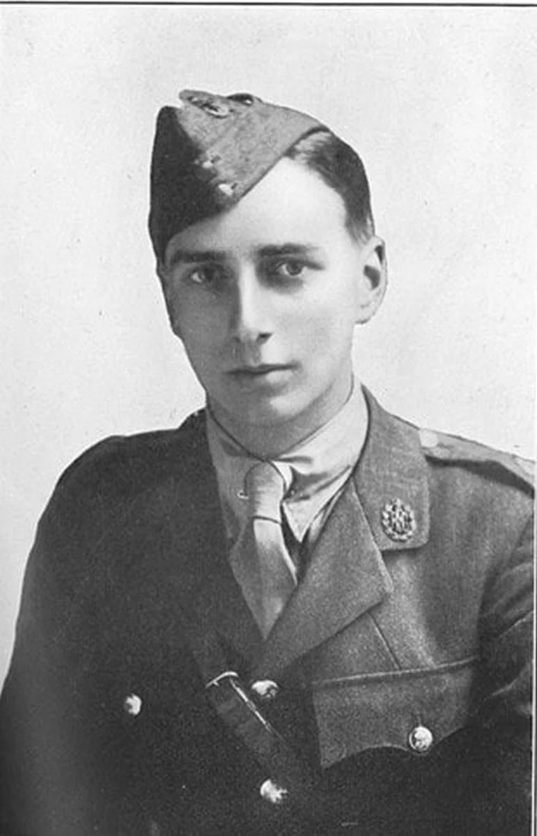 2nd Lt. Philip Frederick Cormack 204 Squadron RAF - Courtesy ww1cemeteries