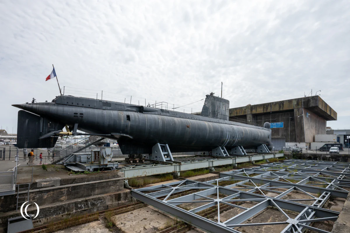View of the U-boat transportation system with the French post WW2 submarine "la Flore" on the mobile platform